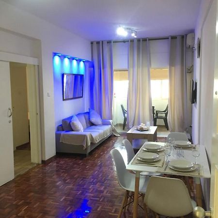 Larnaca Beach Apartment 1A Bagian luar foto