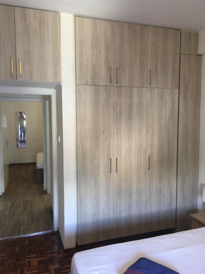 Larnaca Beach Apartment 1A Bagian luar foto